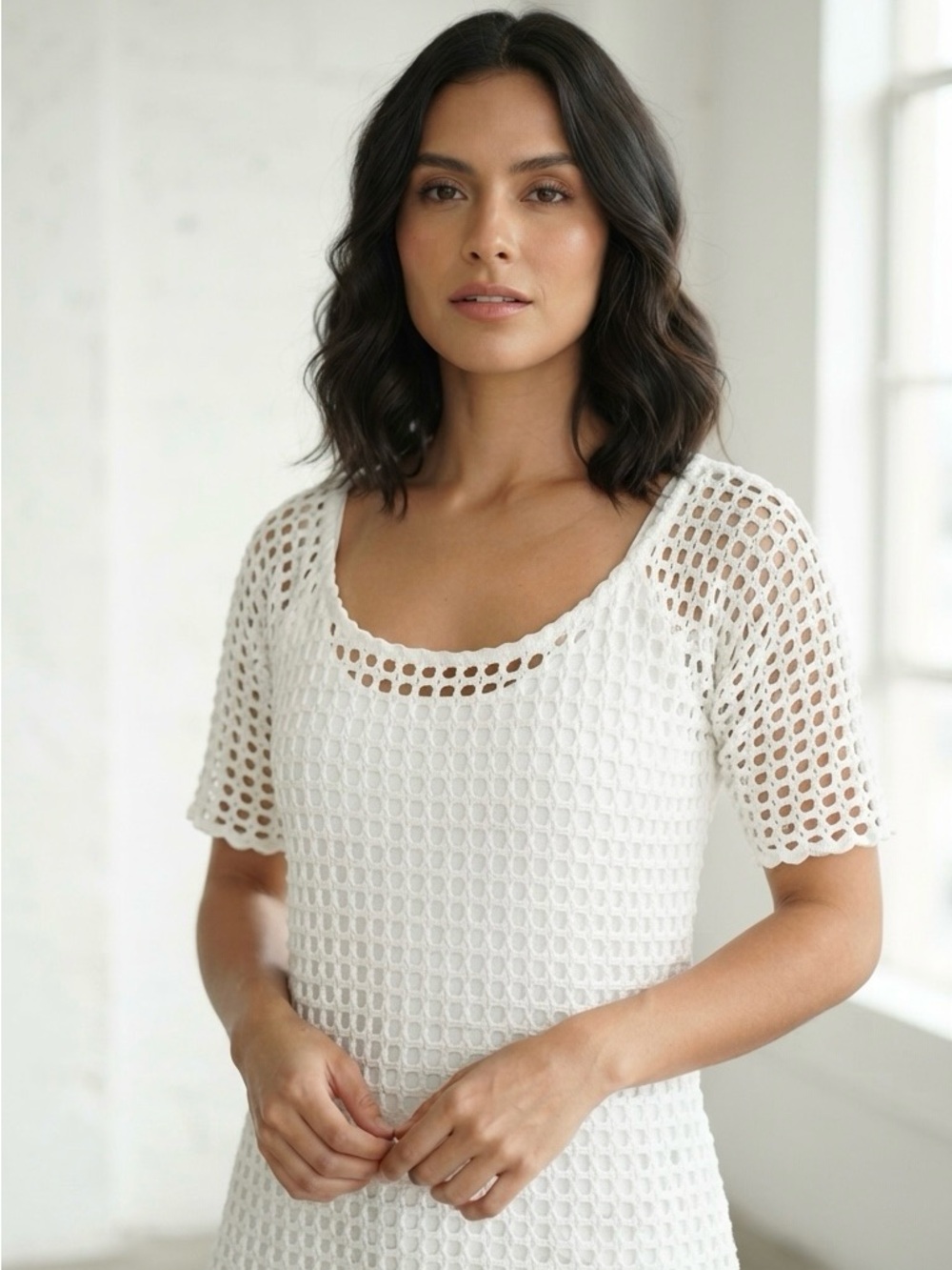 White Openwork Scoop-Neck Short Sleeve Top Size Large